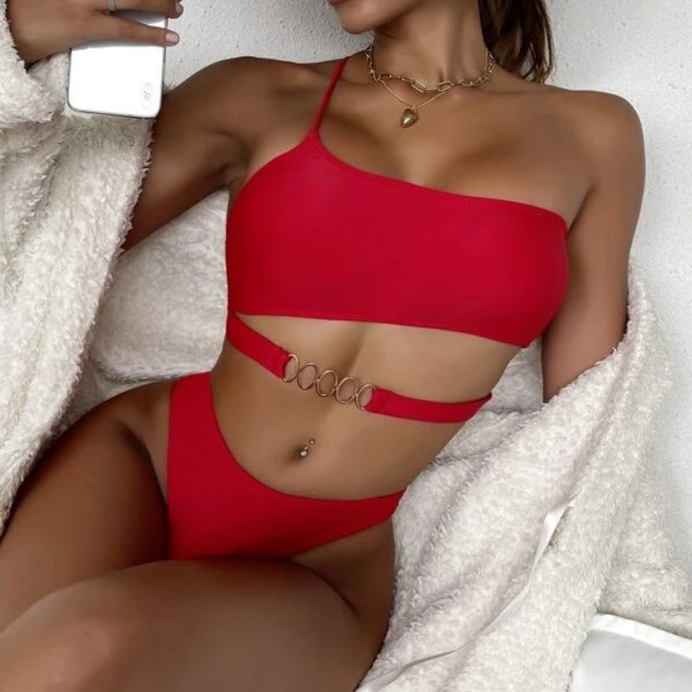 Cut Out One Shoulder Bikini Swimsuit